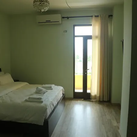 Kashta Hotel 3*