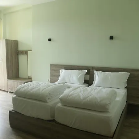 Hotel Kashta 3*