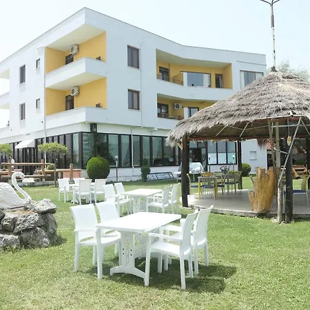 Kashta Hotel 3*