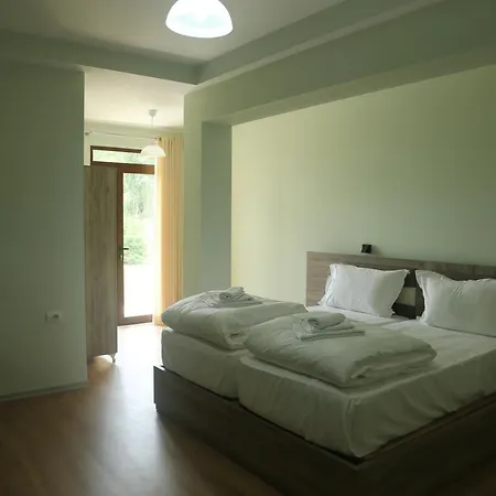 Hotel Kashta 3*