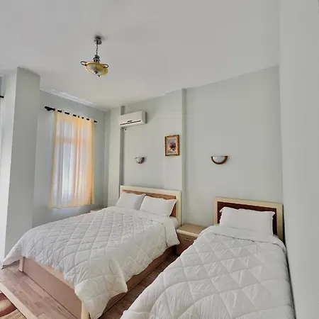 Kashta Hotel 3*