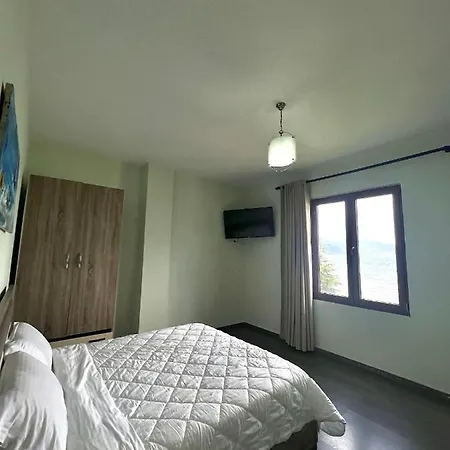 Kashta Pogradec