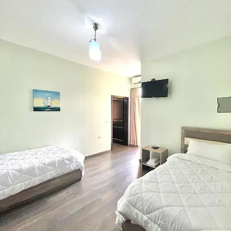 Hotel Kashta 3*