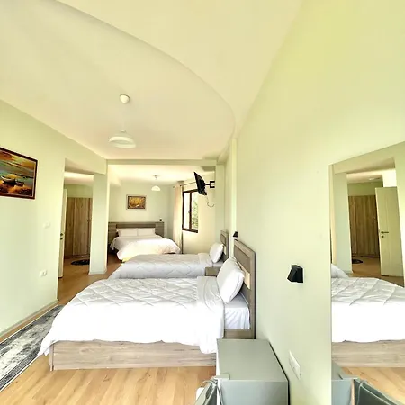 Kashta Hotel